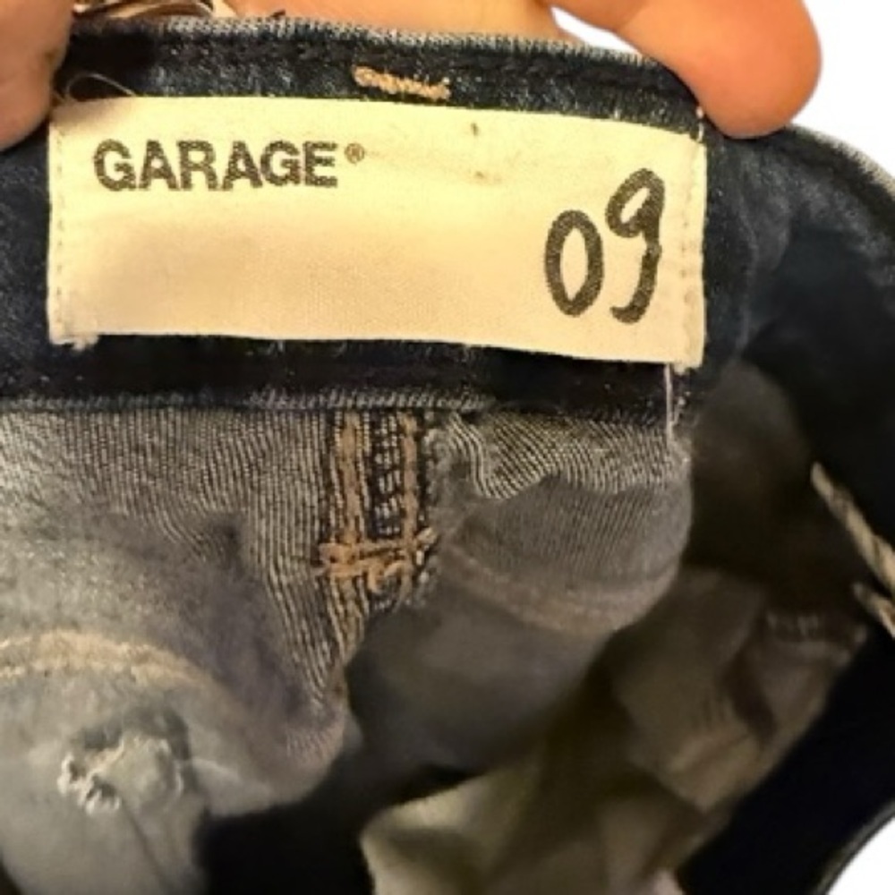 Garage Distressed‎ Denim Shorts - Picture 4 of 5